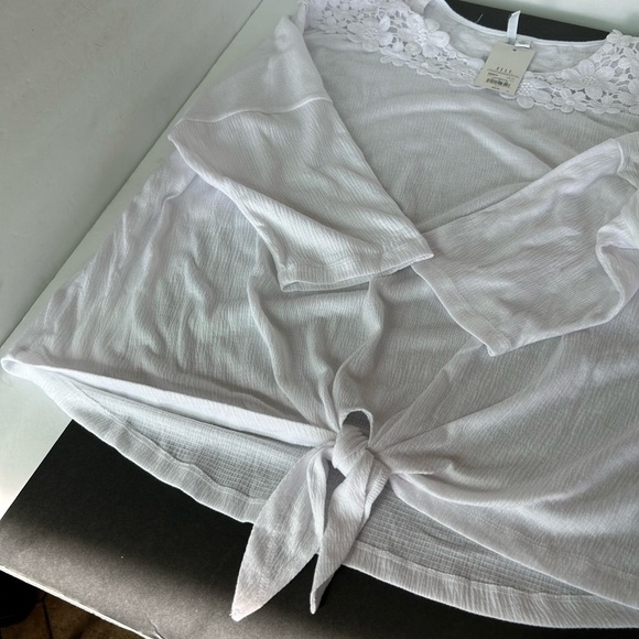 NWT ELLE White Soft Knit Top Mid Length Sleeves and Tie at Bottom of Hem - Picture 6 of 10